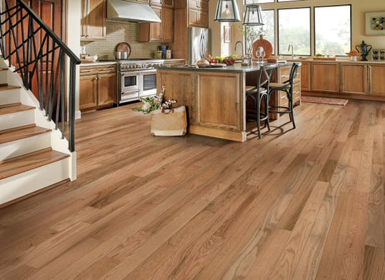 Manchester Red Oak Solid in Natural 3-1/4"