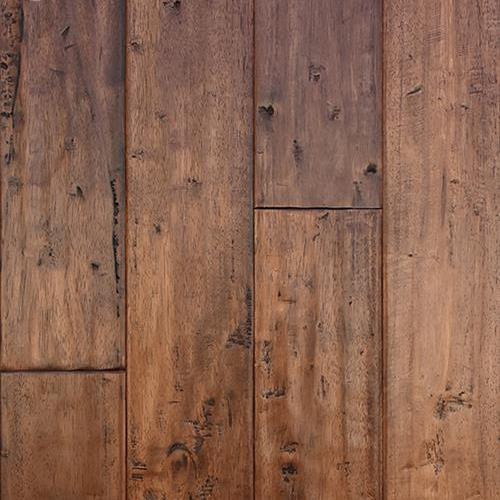 Antico in Auburn Hardwood